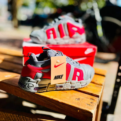 TENIS NK AIR MORE + PAR DE MEDIAS + EBOOK ELECTRÓNICO + OBSEQUIOS