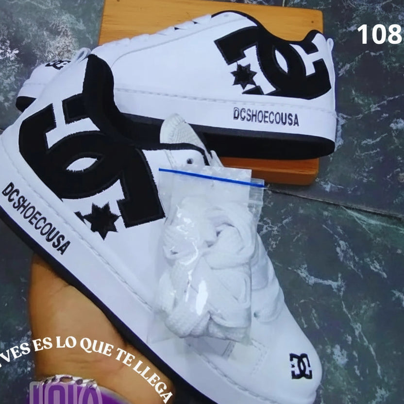 DC COURT GRAFFIK: HIGH QUALITY UNISEX + PAR ADICIONAL CORDONES + OBSEQUIO